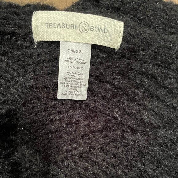 Treasure and Bond oversized scarf - Picture 2 of 3